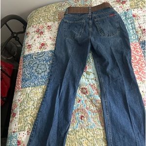 Vintage belted Zena button fly jeans size 8/30 gently worn.